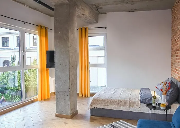 Loft Delux #nestapartamenty شقة